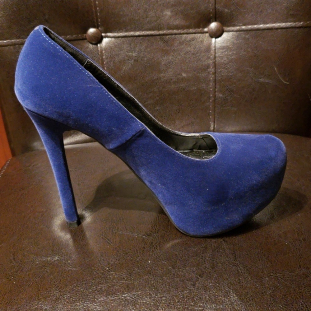 Qupid Marquise Heels